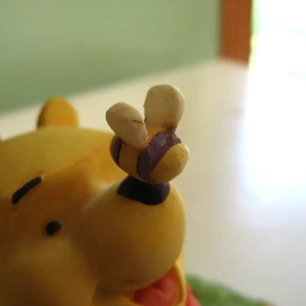 Winnie the Pooh table lamp made by Hampton Bay in 2002 - Picture 4 of 10
